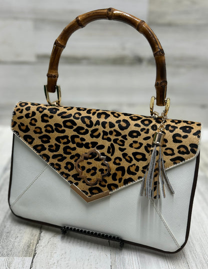 DARLING CLUTCH CO. CARRIE HANDBAG