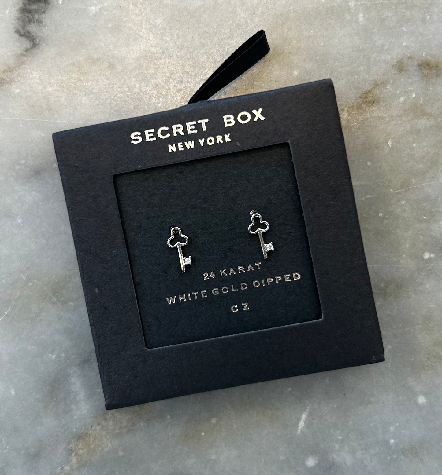 SECRET BOX LOCK AND KEY STUDS