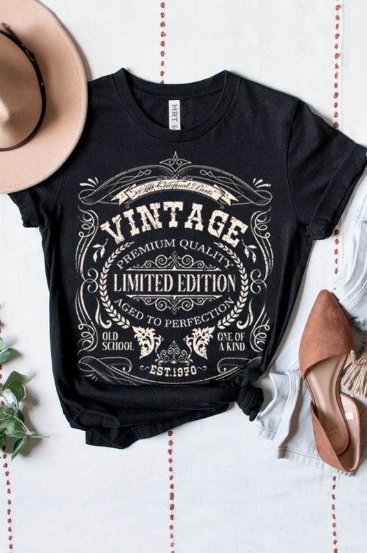 HRT&LUV VINTAGE GRAPHIC T-SHIRT