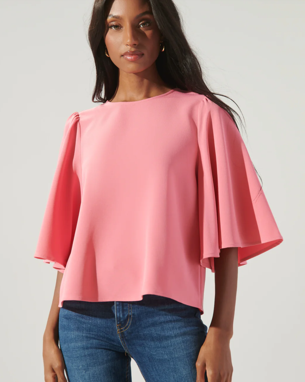 SUGARLIPS LITAL FLUTTER SLEEVE TOP