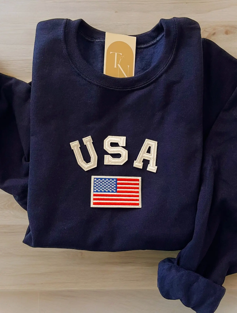 THREADS AND NEEDLES USA SWEATSHIRT