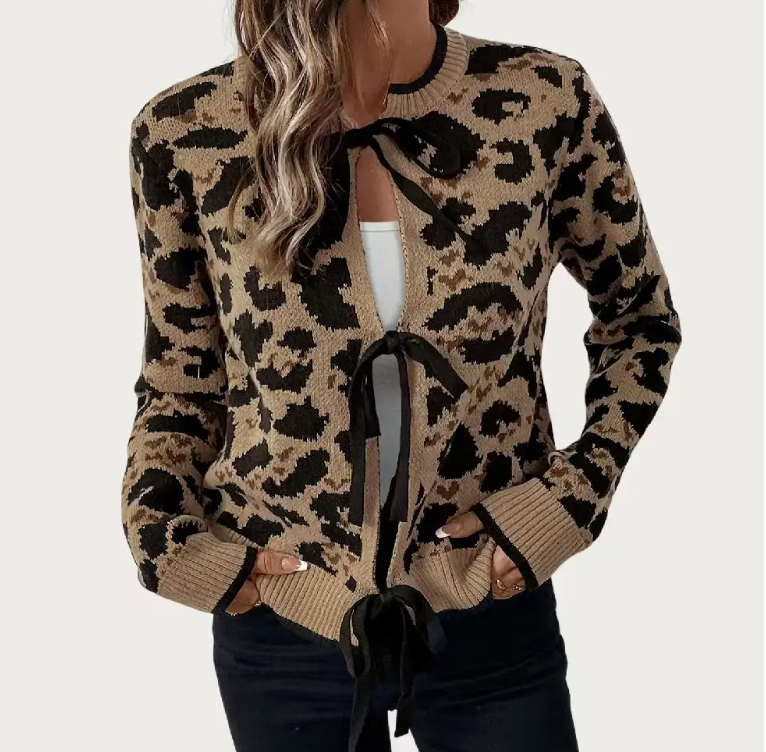 THE MOMENT KNOT YOUR AVERAGE LEOPARD SWEATER