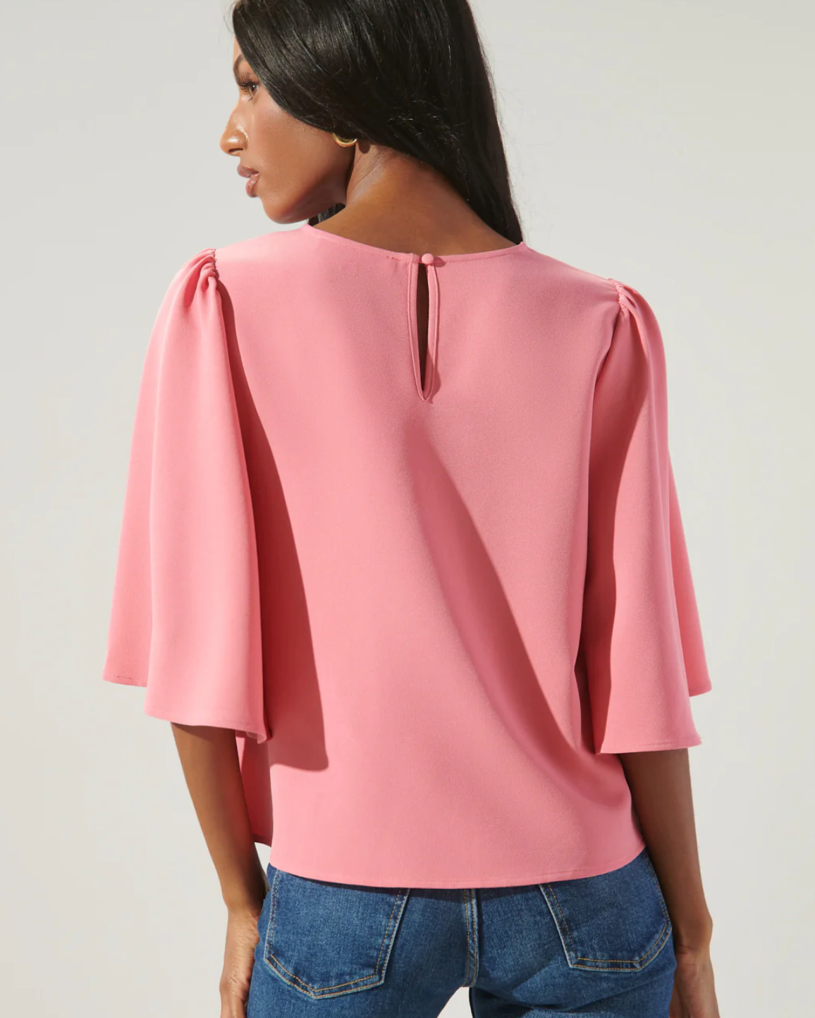 SUGARLIPS LITAL FLUTTER SLEEVE TOP