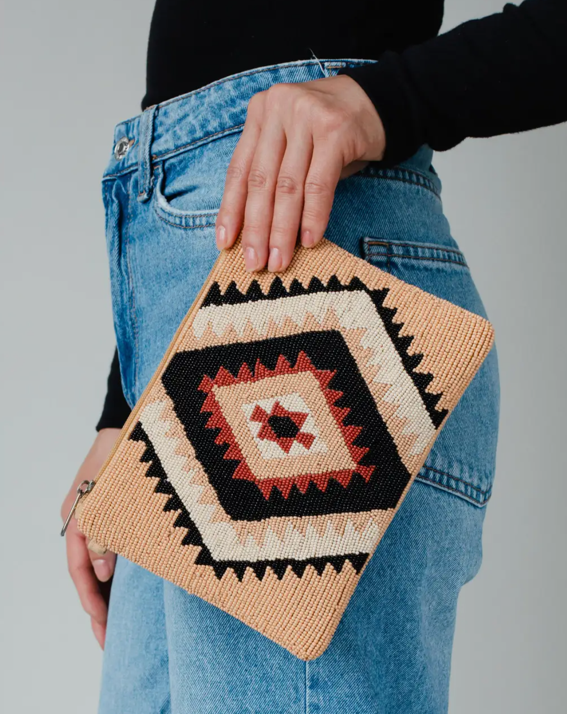 PANACHE BEADED AZTEC WRISTLET