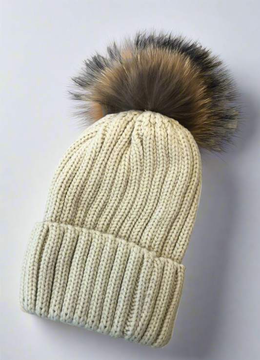 EMBELLISH POM BEANIE