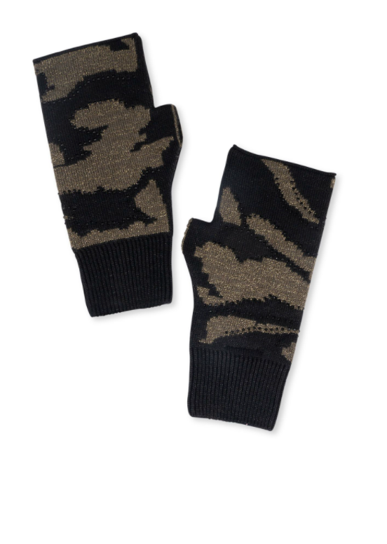 HAUTE SHORE CAMO FINGERLESS GLOVES