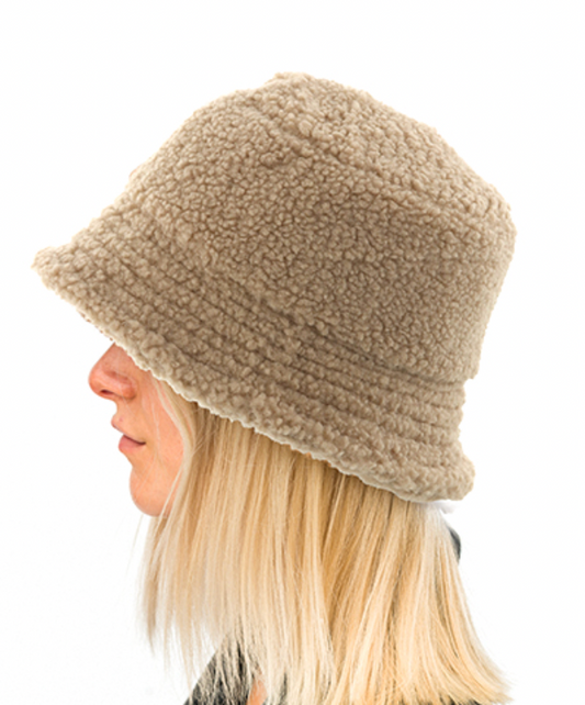 GOLDEN STELLA FLEECE SHERPA BUCKET HAT