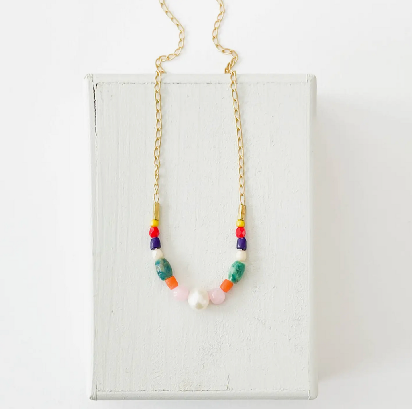 NEST PRETTY THINGS DAINTY BEAD NECKLACE